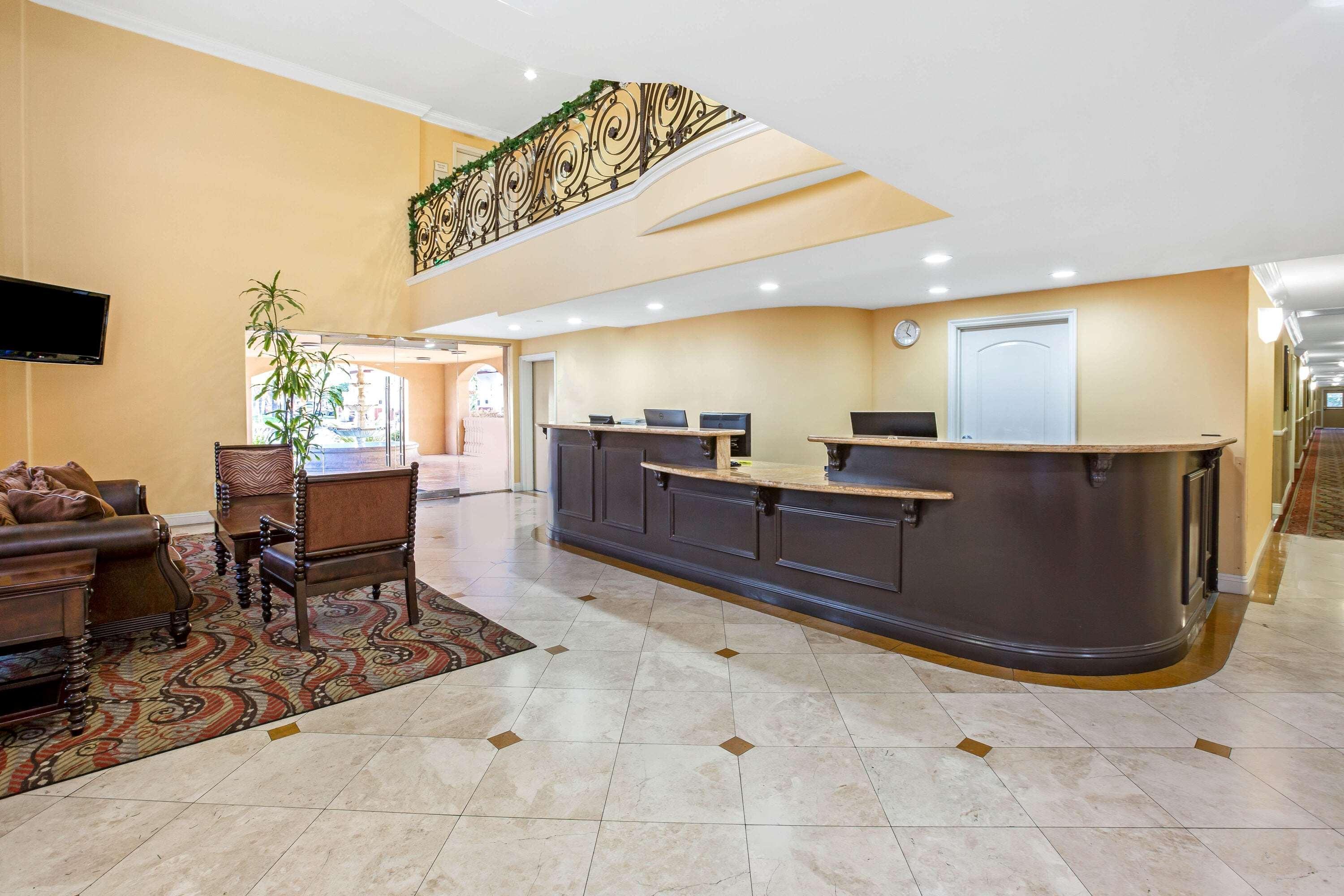 La Quinta By Wyndham Moreno Valley Exterior photo